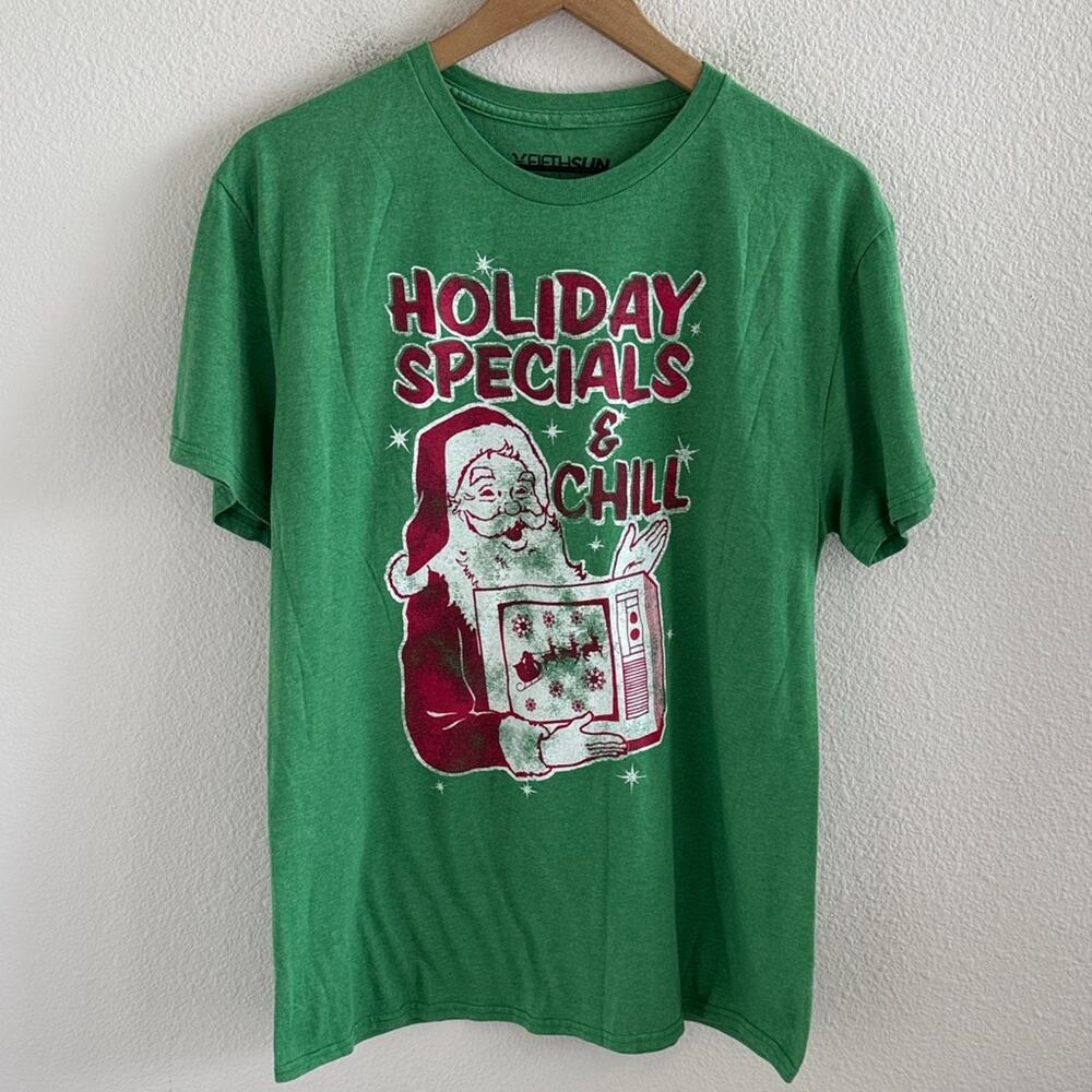 Fifth Sun Graphic Holiday Specials & Chill Tee T-Shirt Green Large